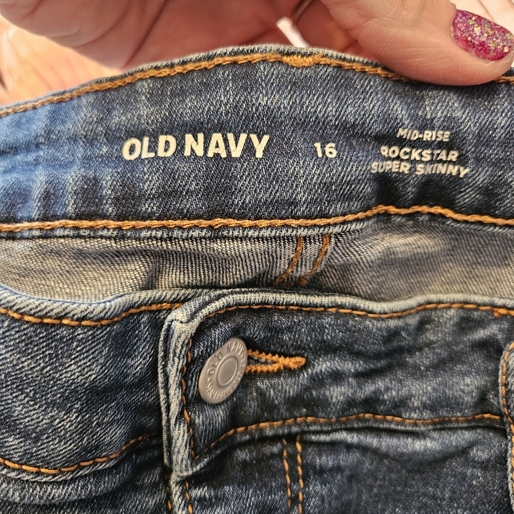 Old Navy Distressed Blue Ankle Jeans